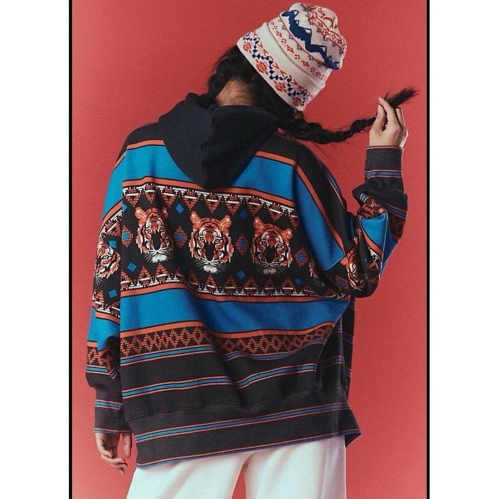 NWOT Free People FP Movement Sprint to‎ the Finish Oversized hoodie size small